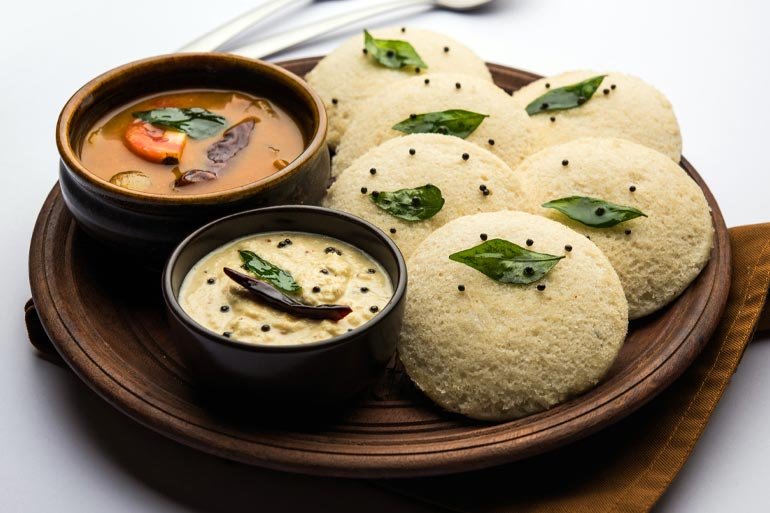 FSSAI addresses concerns regarding plastic use in idli preparation in Karnataka