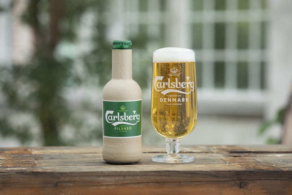 carlsberg-creates-worlds-first-paper-beer-bottle