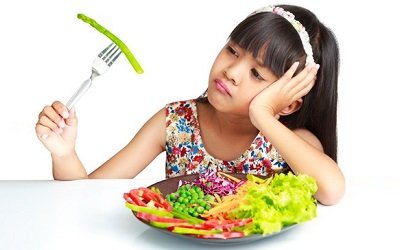 study-shows-skipping-lunch-common-among-children-especially-young-girls