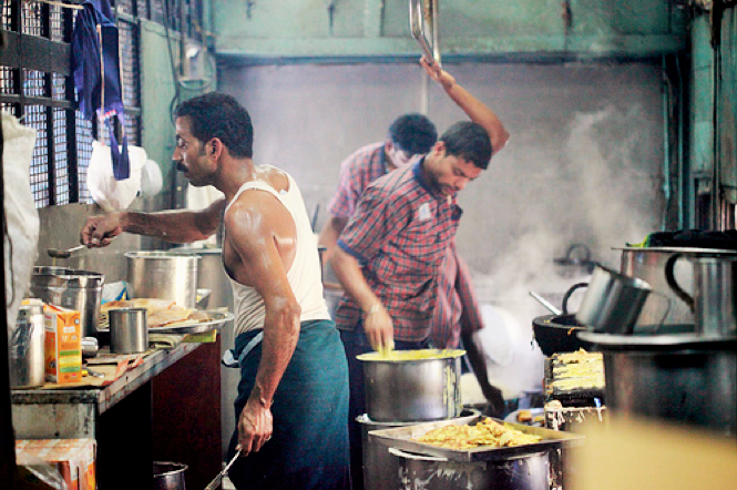 FSSAI cliques up panel to issue simplified STDs for food service industry