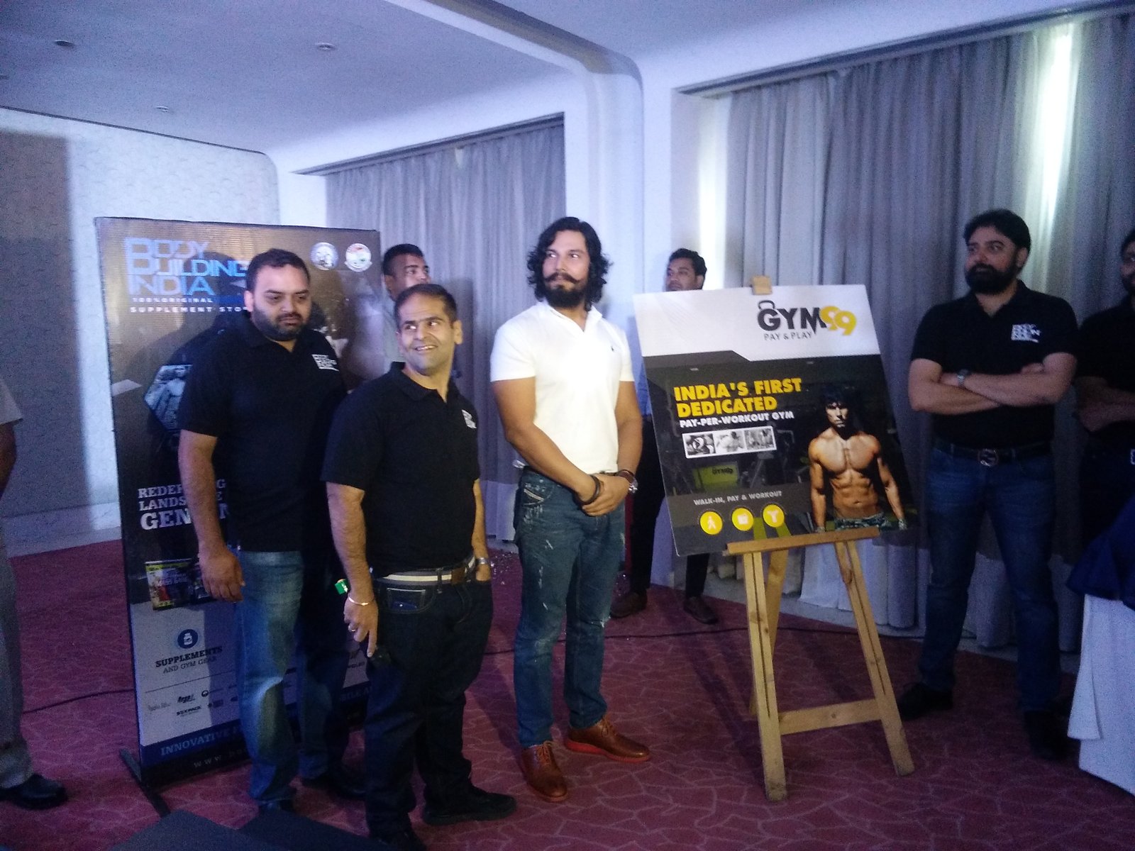randeep-hooda-launches-gym-99-with-bbi-also-emphasis-on-having-rich-nutrient-diet