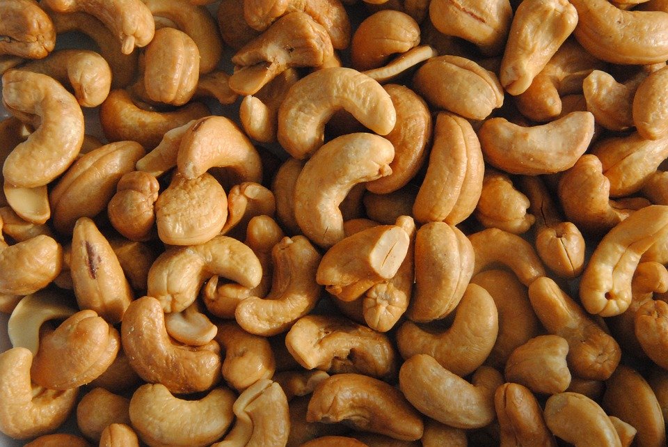 cashew-nuts-can-help-improve-level-of-good-cholesterol-says-a-study
