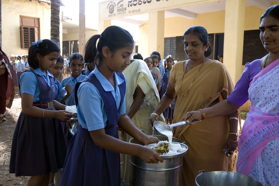 FSSAI proposes norms for eatables supplied to school children across India