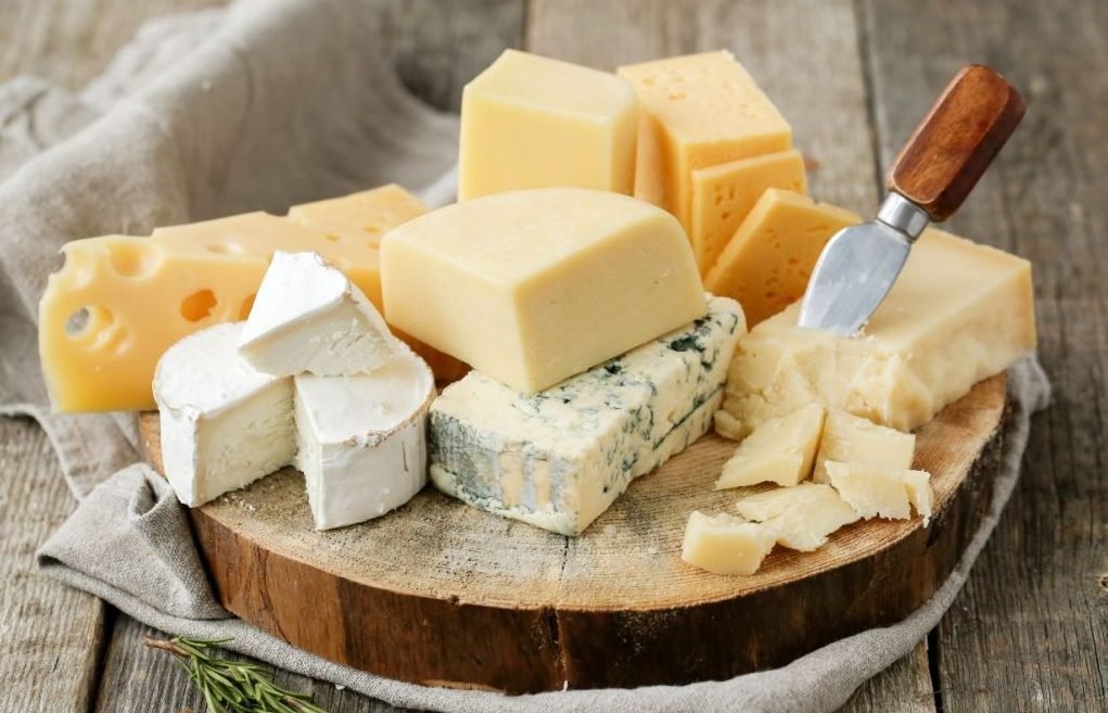 Kraft Heinz Canada to sell natural cheese biz