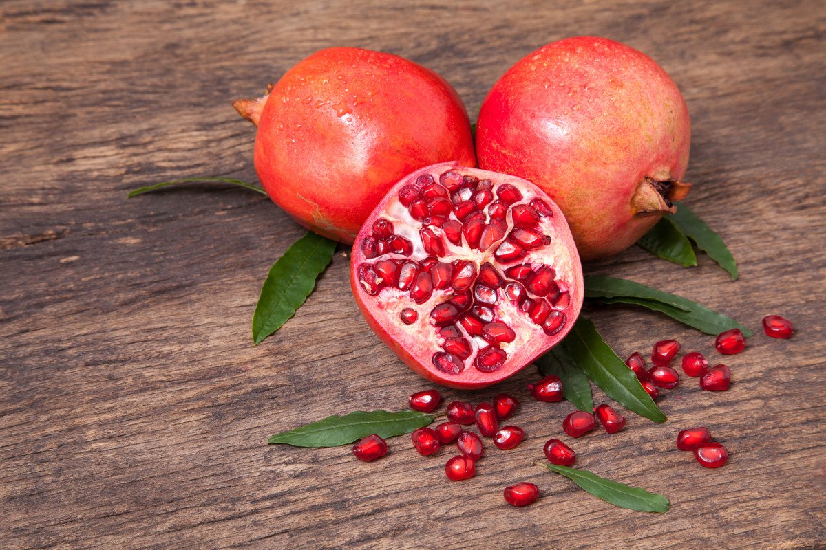 bacteria-from-rotten-pomegranade-can-be-used-for-producing-cellulose