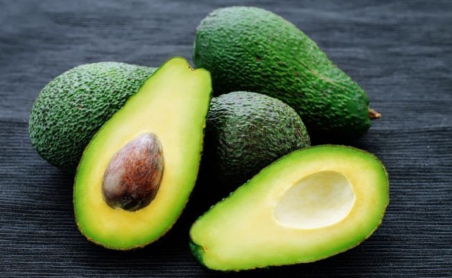 experts-indicate-change-of-belly-fat-distribution-in-women-with-avocados