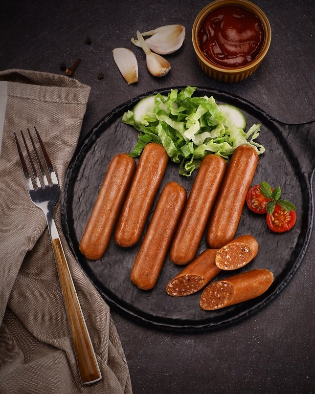 blue-tribe-launches-plant-based-chicken-sausages-pork-sausages