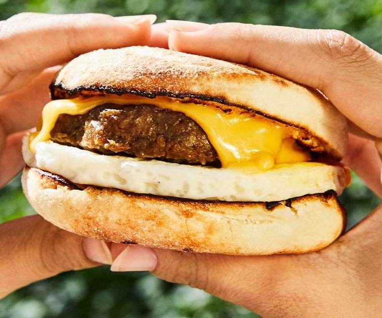 dunkin-and-beyond-meat-accelerate-nationwide-launch-of-beyond-sausage-sandwich